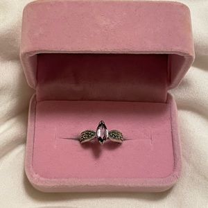 Vintage 90s Sterling Silver Amethyst and Marcasite Ring Size 7